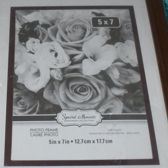 Brown Collage Wall Photo Frame - Picture 2 of 5